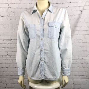 Ralph Lauren blue light-wash chambray top button down size Small